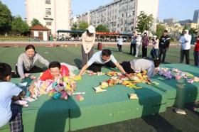 520合肥芙蓉小学运动会，教师零食大作战，为爱狂奔！